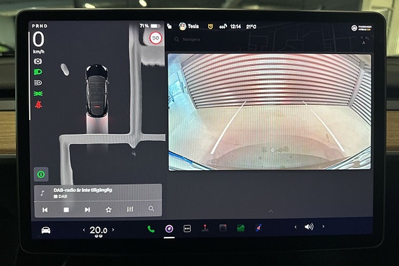 Tesla Model Y 11 of 22