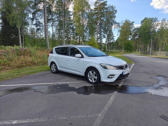 Kia Ceed 7 of 11