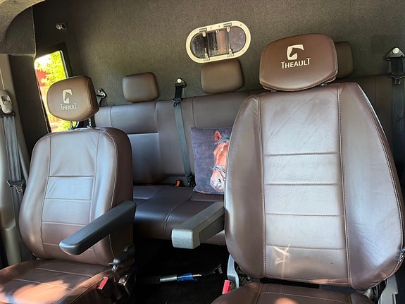 Renault Master 8 of 13