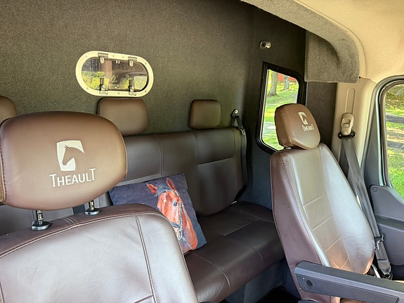Renault Master 7 of 13