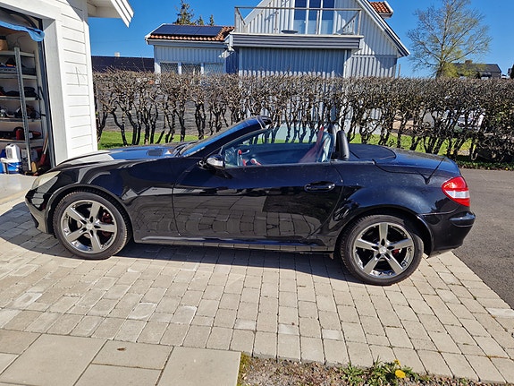 Mercedes-Benz SLK280 10 of 22