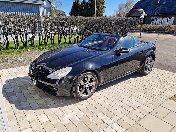 Mercedes-Benz SLK280 9 of 22