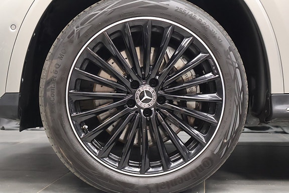 Mercedes-Benz GLC300 de 6 of 26