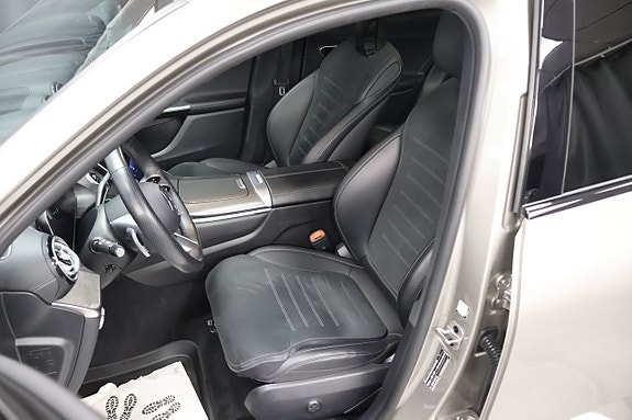 Mercedes-Benz GLC300 de 11 of 26