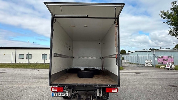 Volkswagen Crafter 25 of 26