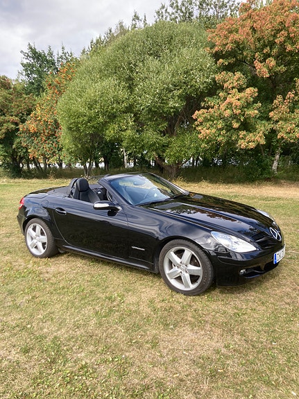 Mercedes-Benz SLK200 3 of 6