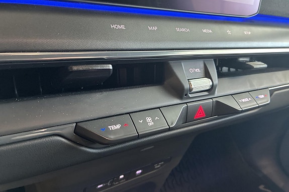 Kia EV9 15 of 30