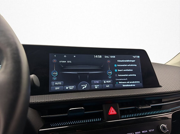Kia EV6 24 of 30