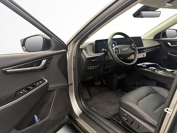 Kia EV6 12 of 30