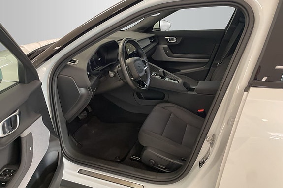 Polestar 2 10 of 17