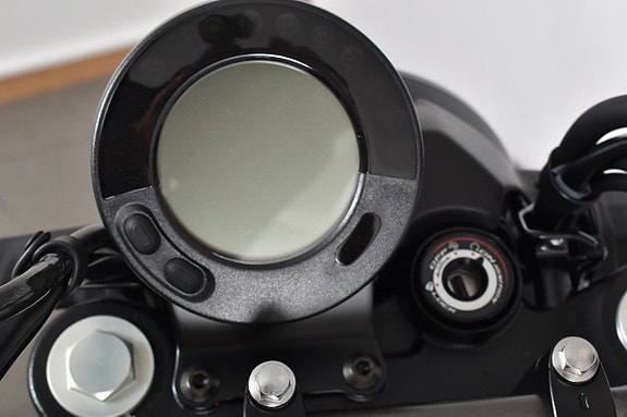 Kawasaki Eliminator 500 ABS Mycket fint skick 7 of 18