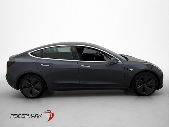 Tesla Model 3 10 of 30