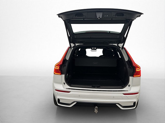 Volvo XC60 20 of 30