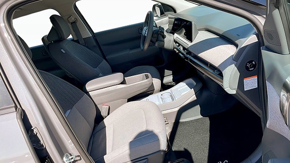 Kia EV3 3 of 9