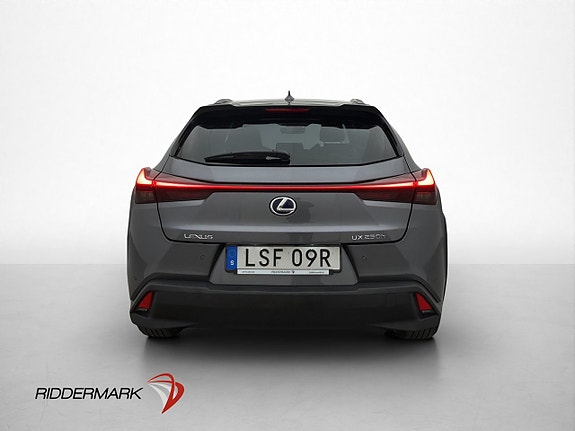 Lexus UX250h 5 of 26