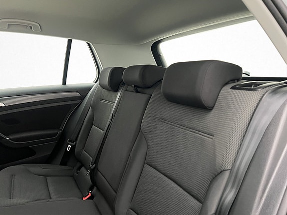 Volkswagen Golf I 11 of 29