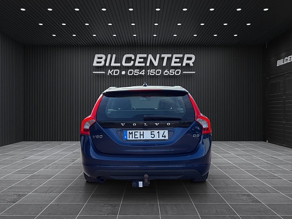 Volvo V60 8 of 21