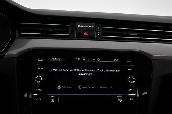 Volkswagen Passat 20 of 26