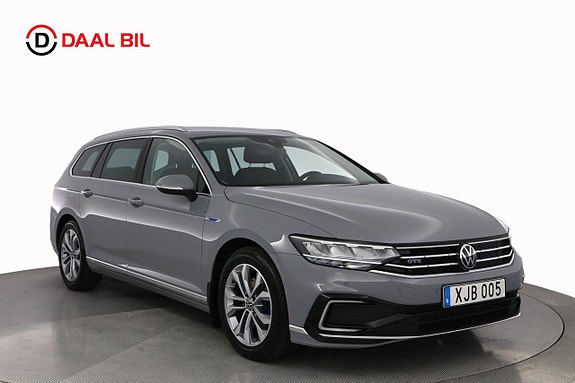 Volkswagen Passat 3 of 26