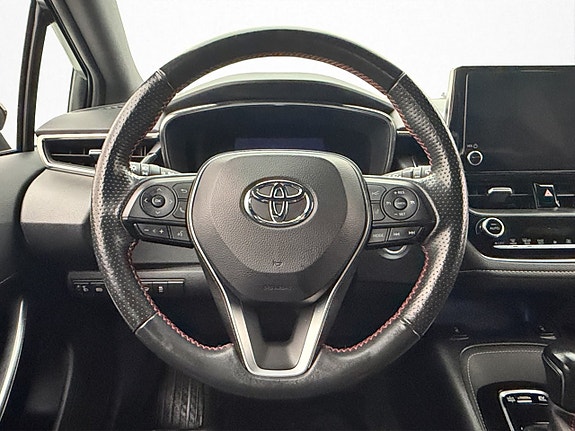 Toyota Corolla 11 of 29