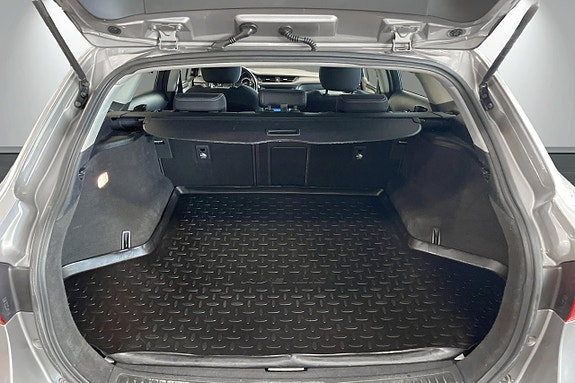 Toyota Avensis 17 of 21