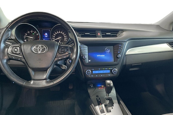 Toyota Avensis 11 of 21