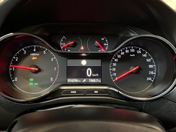 Opel Crossland X 11 of 18