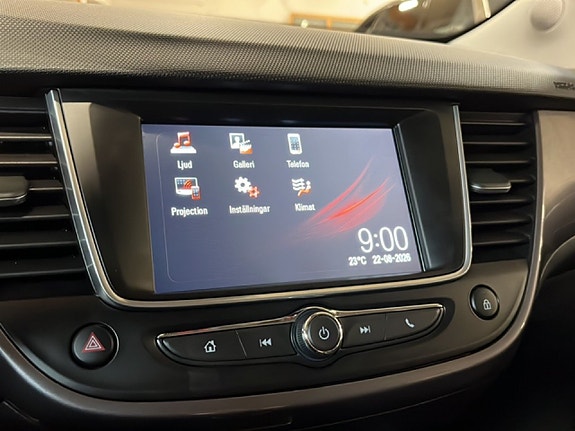 Opel Crossland X 12 of 18