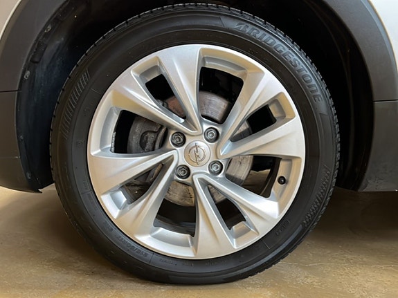 Opel Crossland X 18 of 18