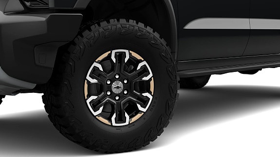 Chevrolet Silverado EV 4 of 24