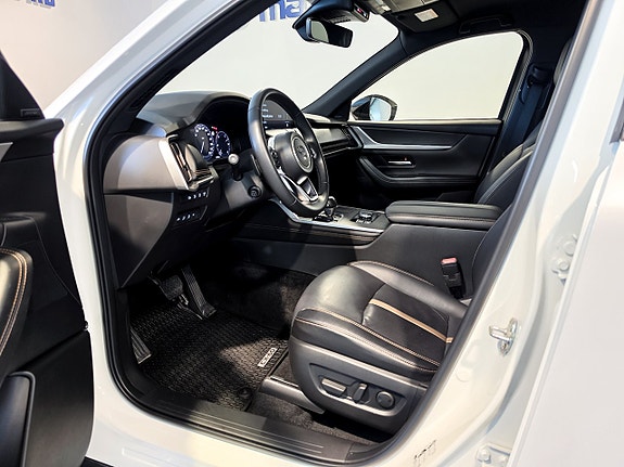 Mazda CX-60 21 of 27