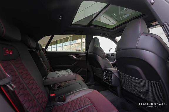 Audi RS Q8 7 of 26