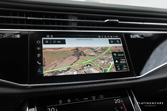 Audi RS Q8 12 of 26