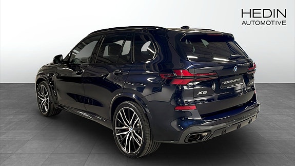 BMW X5 2 of 9