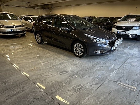 Kia Ceed 2 of 22