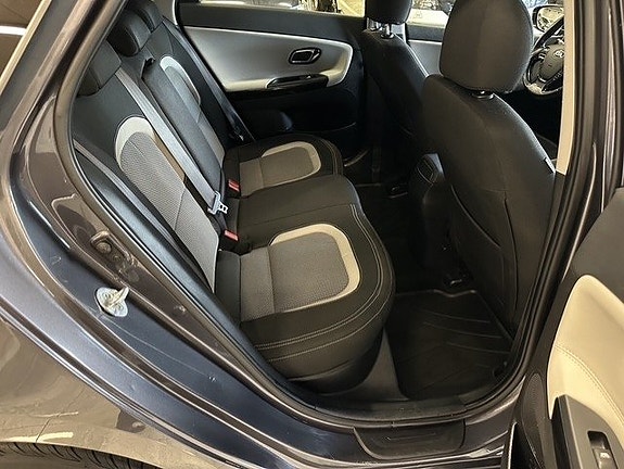 Kia Ceed 19 of 22