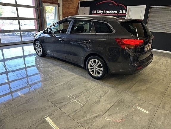 Kia Ceed 4 of 22