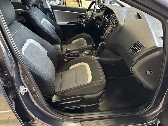 Kia Ceed 18 of 22