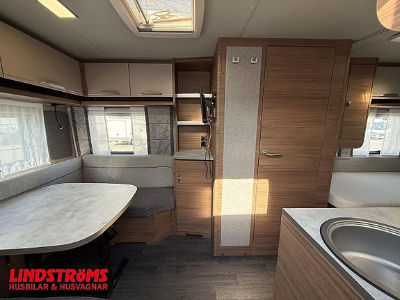 Knaus Knaus Sport 460 EU Långbäddar RÄNTA 4,95% 2 of 19
