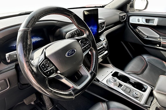 Ford Explorer 5 of 20