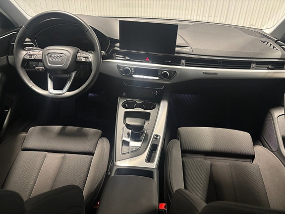 Audi A4 7 of 23