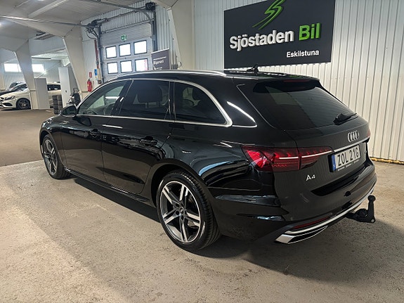 Audi A4 3 of 23