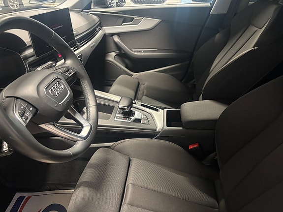 Audi A4 8 of 23