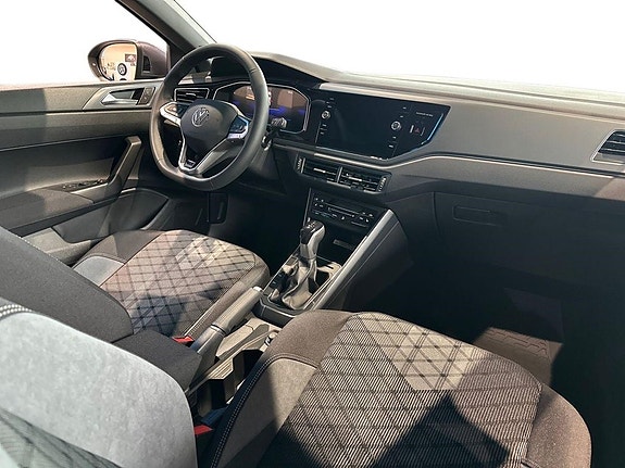 Volkswagen Taigo 6 of 11