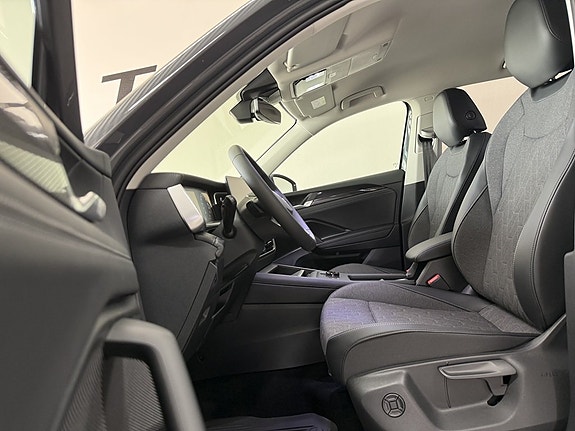 Volkswagen Tayron 7 of 11
