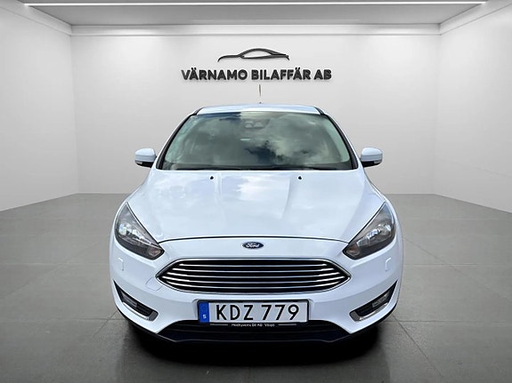 Ford Focus 7 of 19