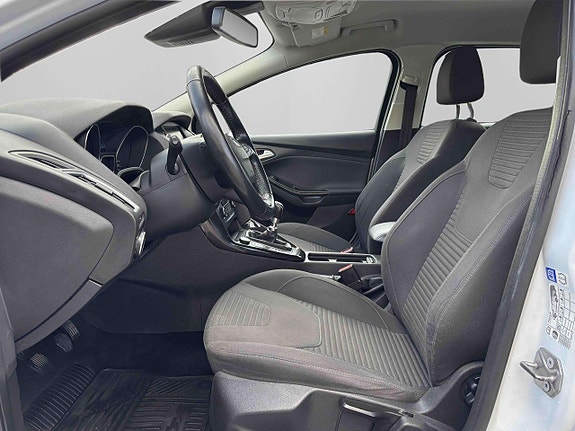 Ford Focus 8 of 19