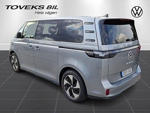 Volkswagen ID. Buzz 3 of 12