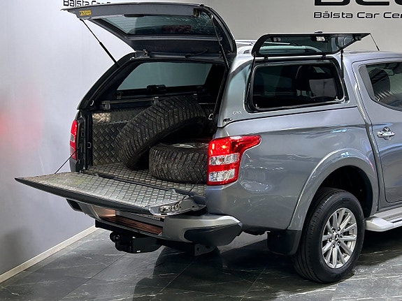 Mitsubishi L200 10 of 21