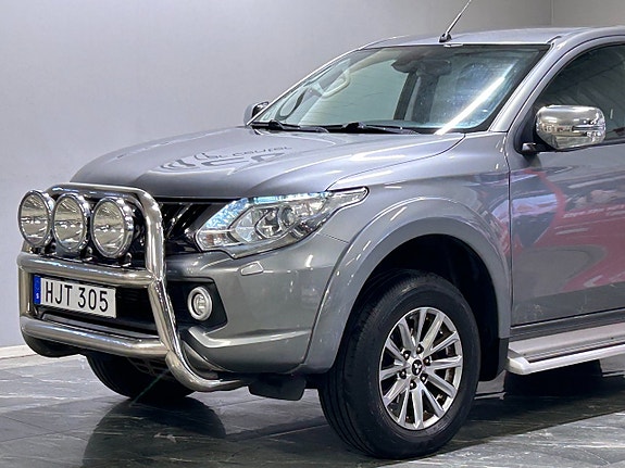 Mitsubishi L200 4 of 21